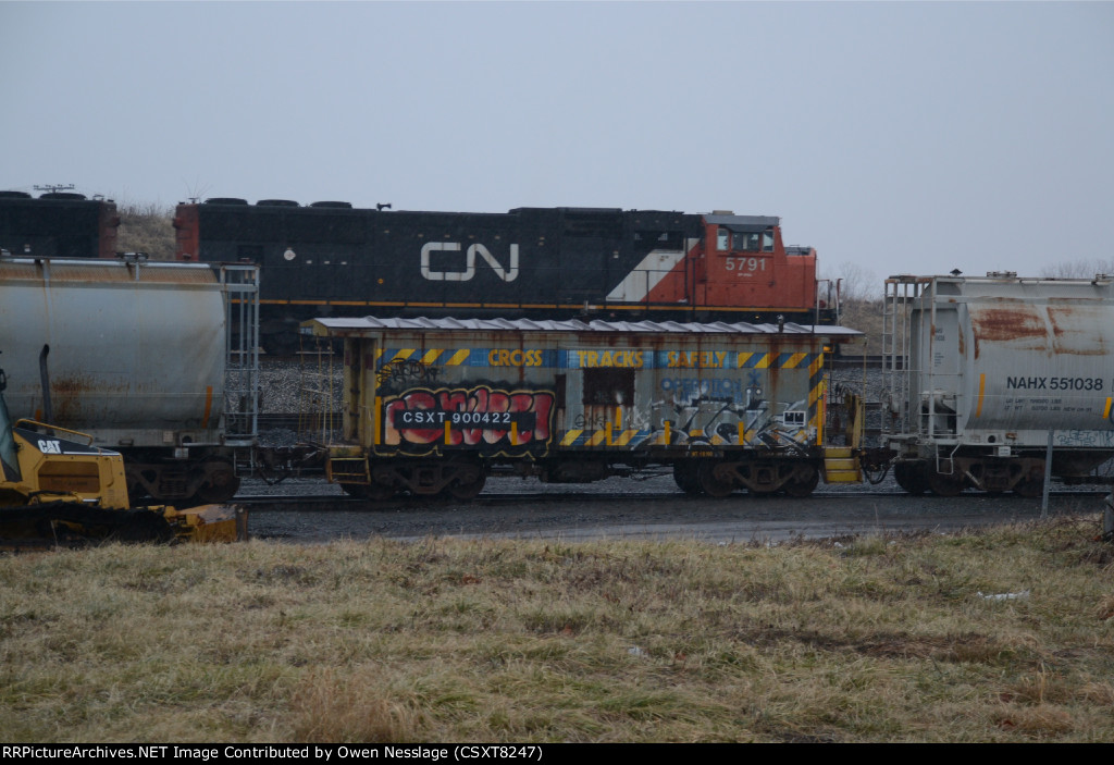 CSX shove platform